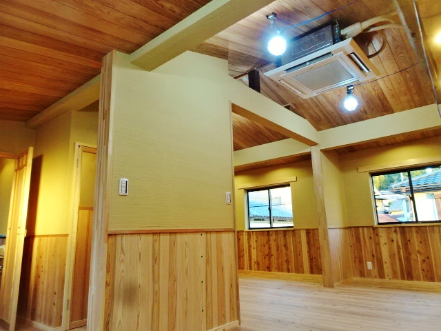 天然素材創るお家、発酵土壁、呼吸しやすい空間、石場建て木造住宅４，０７